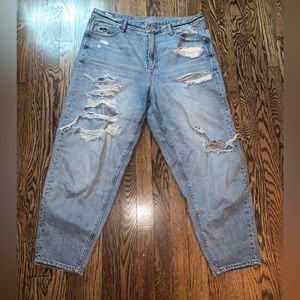 American Eagle Mom Jeans